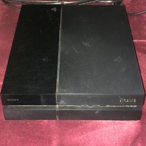 Ps4 + games and Accessories